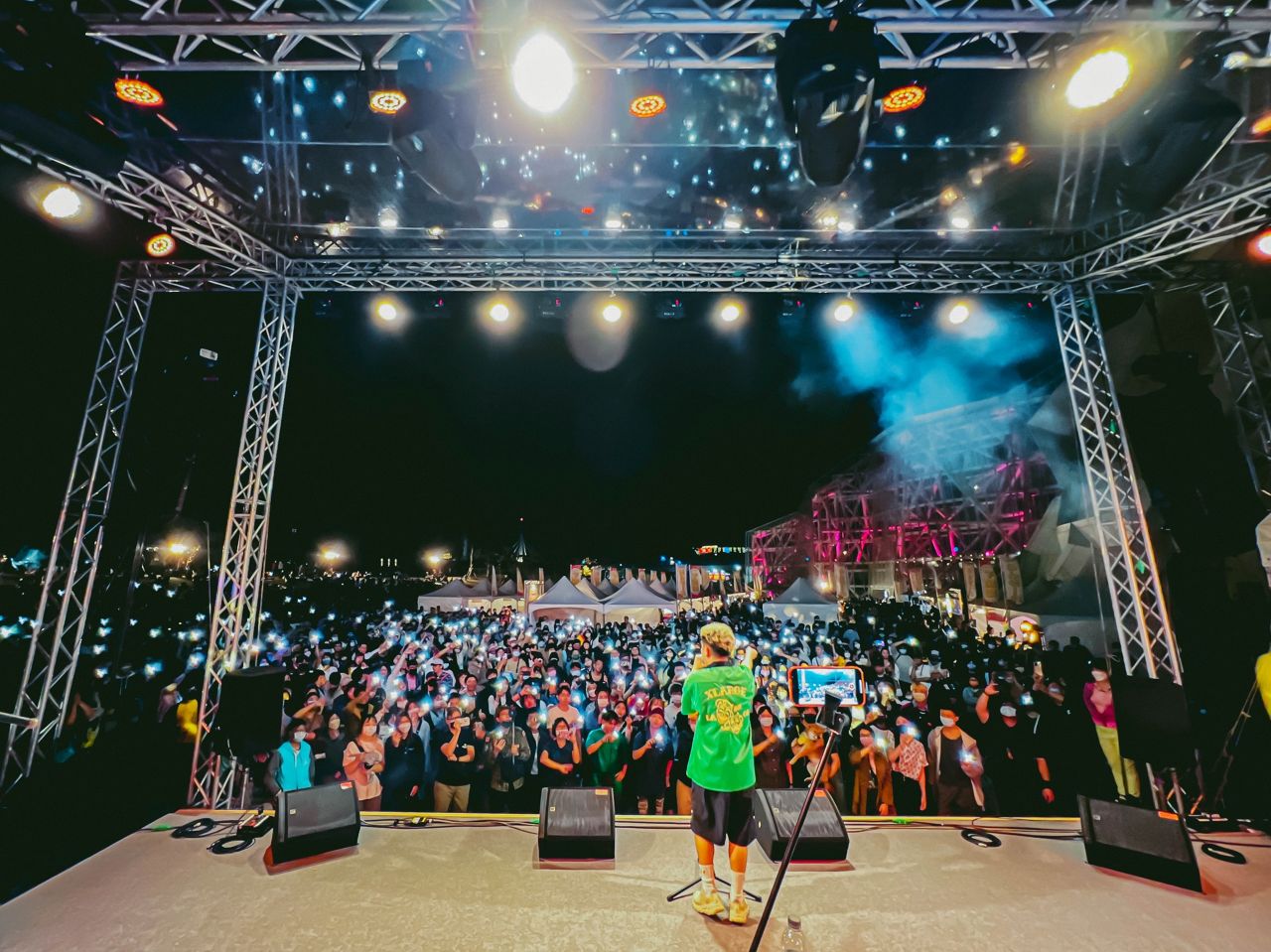 高雄流行音樂中心2025《樂團興奮波》將於 11/30 進行複賽,12強角逐 12/13 決賽五強席位, 還有機會登上隔天的《下酒祭》舞台。